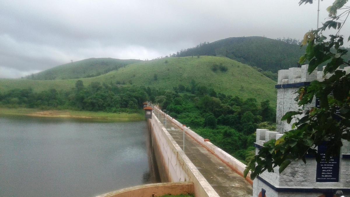Water level in Mullaperiyar dam stood at 111.50 feet
