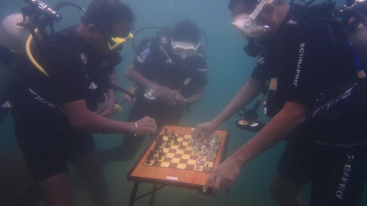 The Underwater Chess Players Of Chennai - The Fever Of 44th Chess Olympiad,  2022