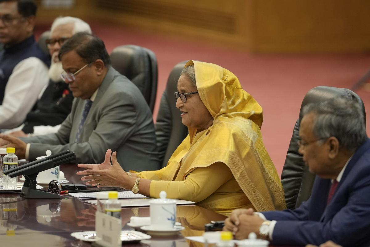 Bangladesh, China sign 21 agreements, MoU as PM Hasina meets President Xi