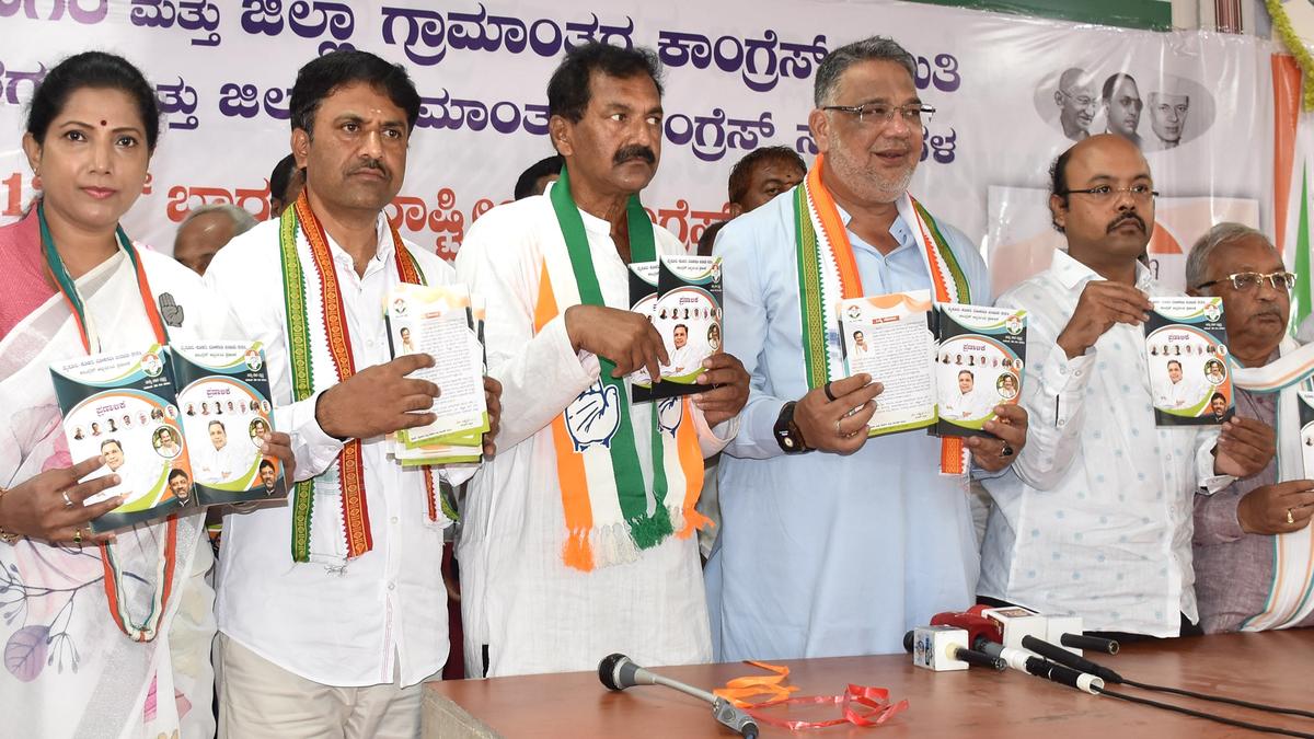 Congress leaders hit out at Modi over his remarks on ‘redistribution of wealth’