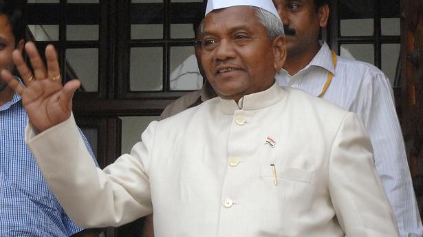 Maharashtra: Congress leader and ex-Union Minister Manikrao Gavit passes away at 87