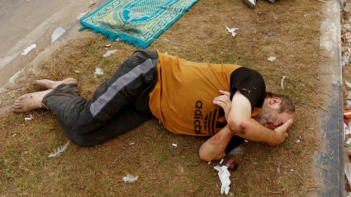 Israel raids Gaza's Al Shifa Hospital, urges Hamas to surrender