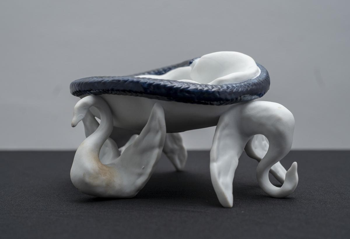 The Dali ashtray The Dali ashtray