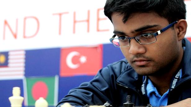 Indian GM Iniyan finishes second in chess tournament in France