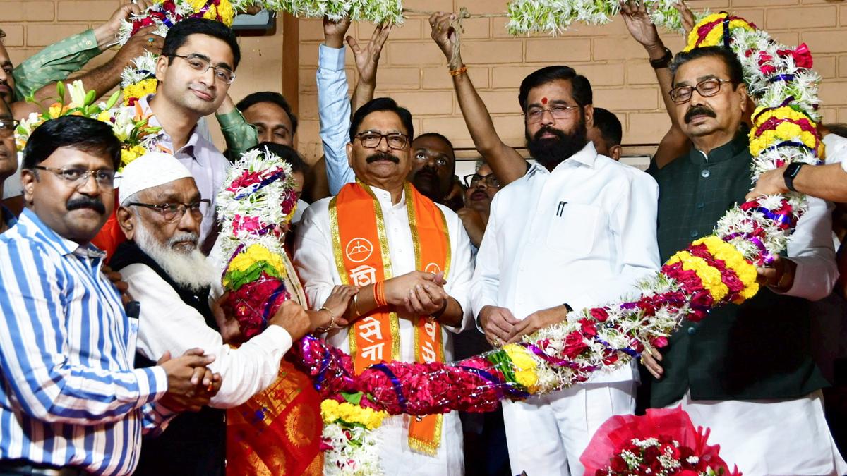 Shiv Sena leader slams government over clean chit to Ravindra Waikar