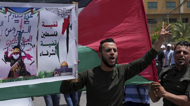 Israeli troops kill teenager in West Bank raid