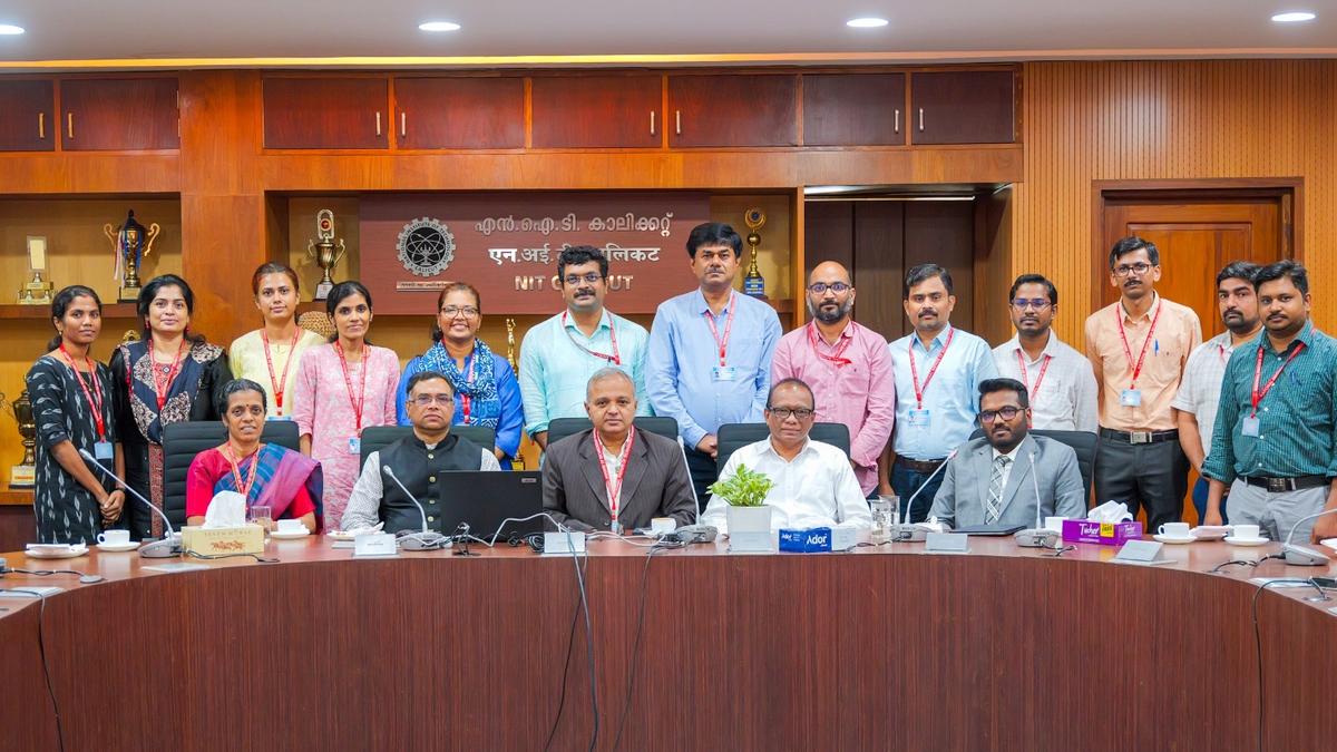 Sri Lankan Minister calls for cross-border collaborations in public transport, solid waste management