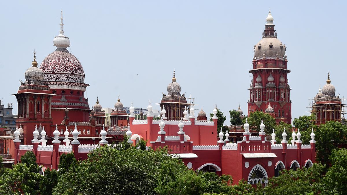 Madras High Court dismisses plea to assign Kalakshetra Foundation a 1.46 acres of a public pathway near its campus