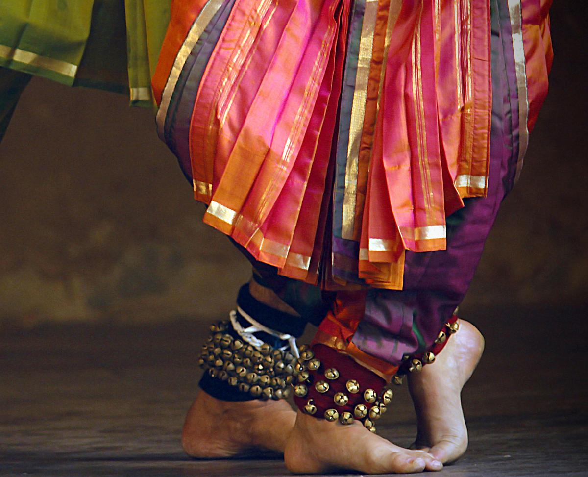 A key text that codifies how movement and gesture function in Indian classical performance is Nandikesvara’s Abhinaya Darpanam. A key text that codifies how movement and gesture function in Indian classical performance is Nandikesvara’s Abhinaya Darpanam.