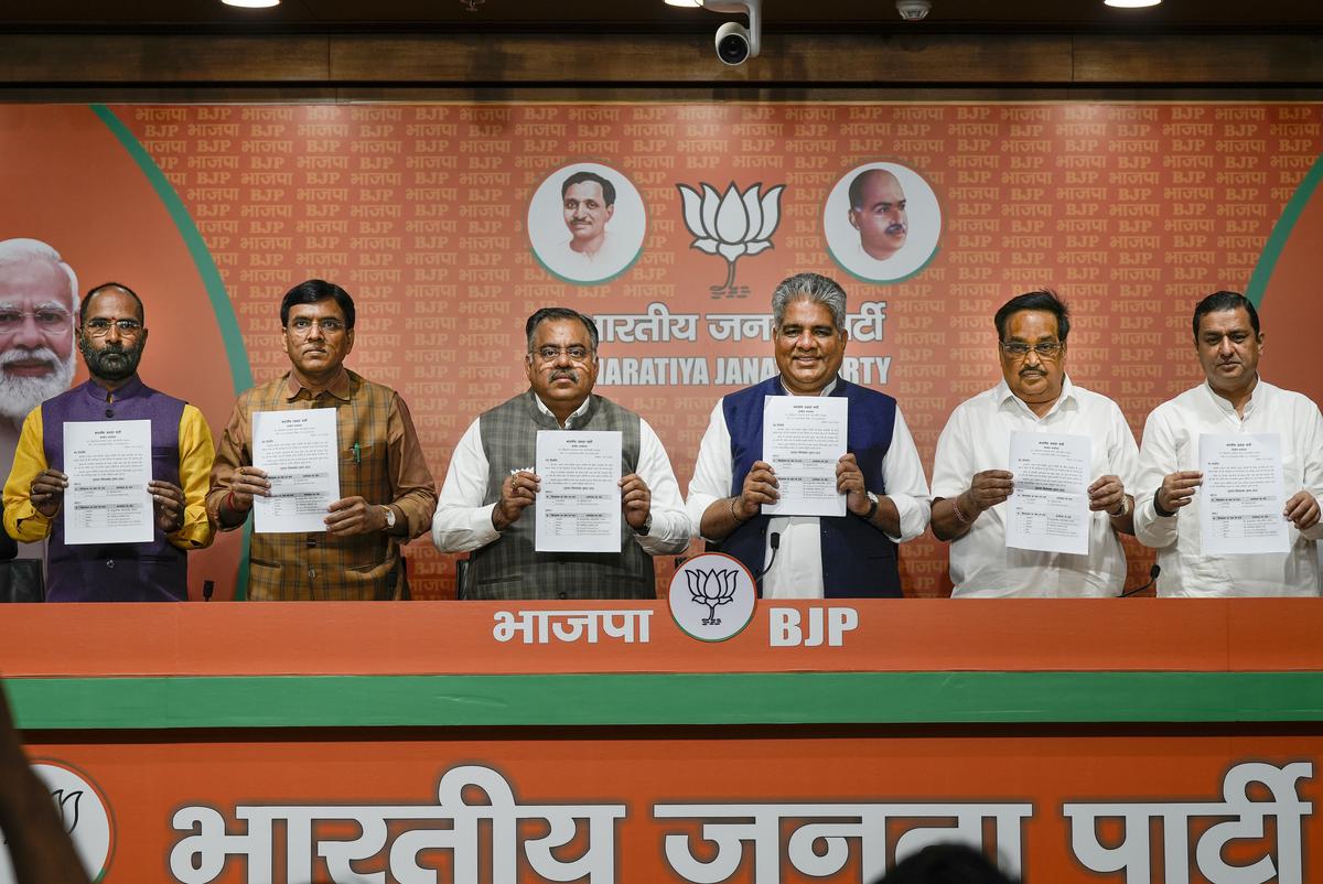 Gujarat elections 2022 | BJP releases list of 160 candidates, 38 sitting MLAs dropped