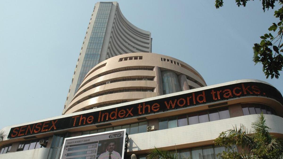 Stock markets trade higher in early trade