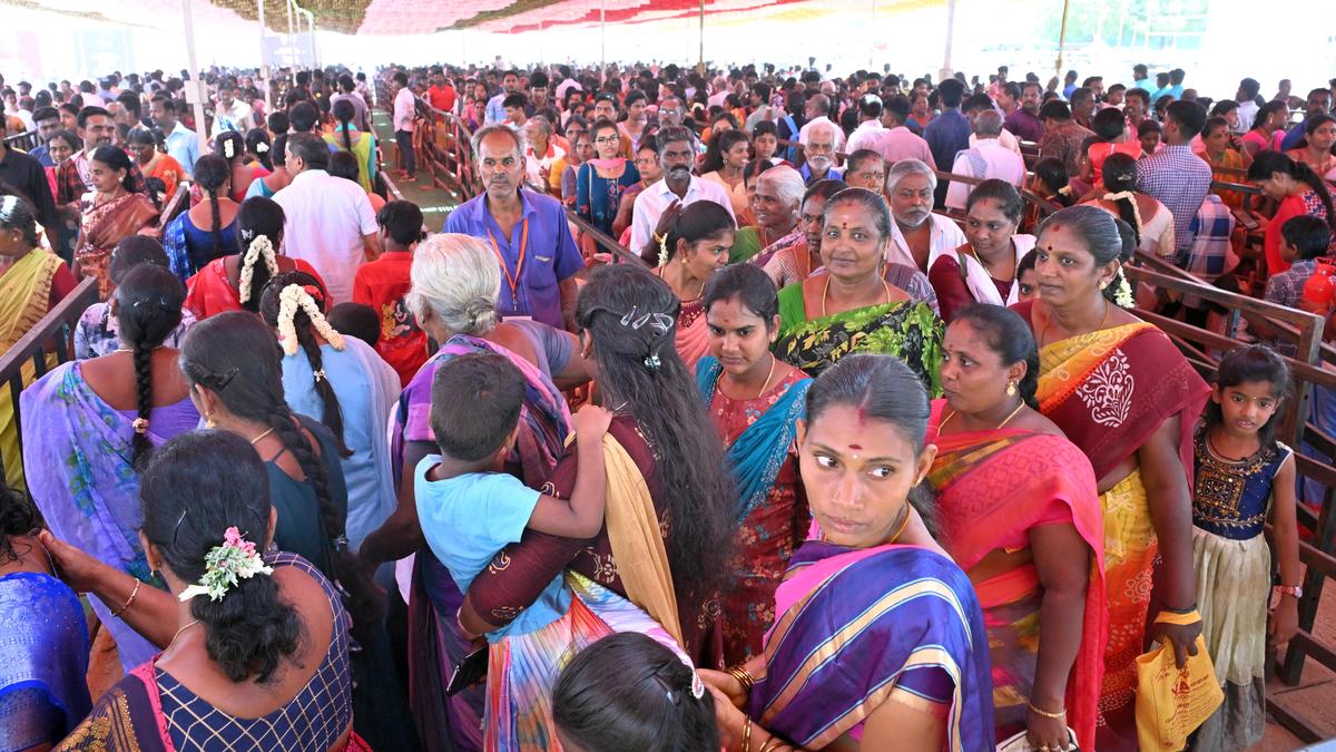 People visit replicas of Arupadai Veedu ahead of Lord Murugan conference