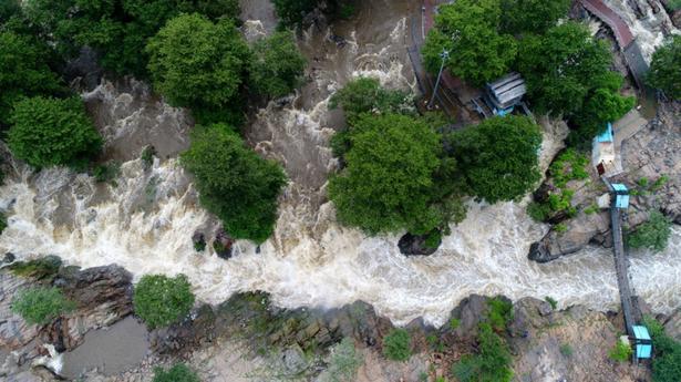 Mettur dam water level up by over 7 feet in 2 days   