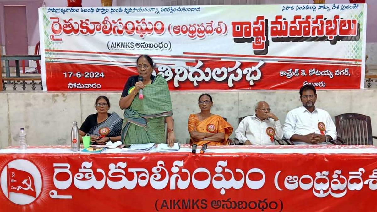 AP Rythu Coolie Sangham demands R&R package for all Polavaram project-displaced families