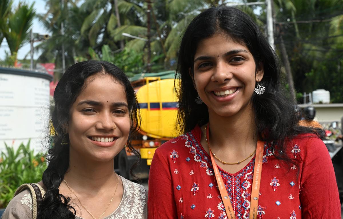 Lakshmi R. Krishna and Swathy Jayasankar of Sacred Heart College, Thevara.