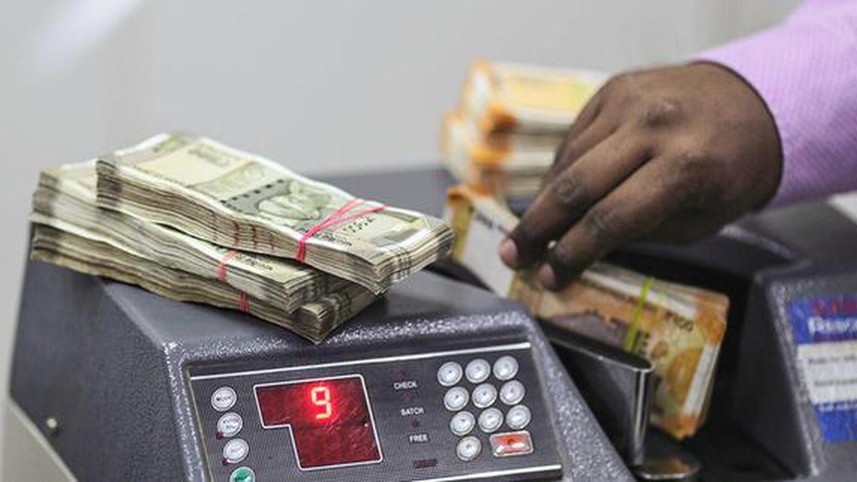 Rupee rises 10 paise to 92.41 against dollar; faces risks from rising global tensions