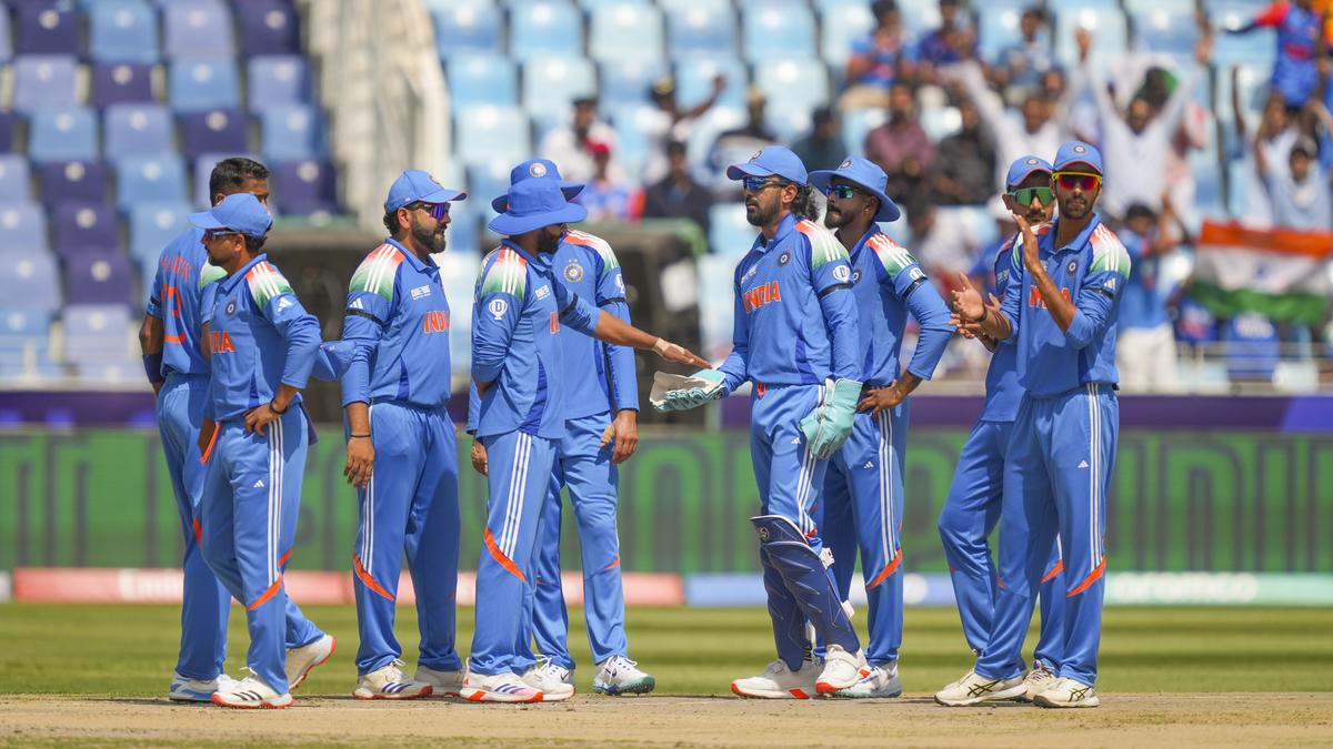 India players pay tribute to Padmakar Shivalkar, wear black armbands during Champions Trophy semifinal