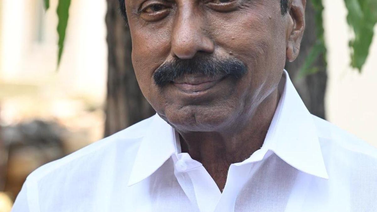 Sengottaiyan refutes allegations of TVK indulging in horse-trading