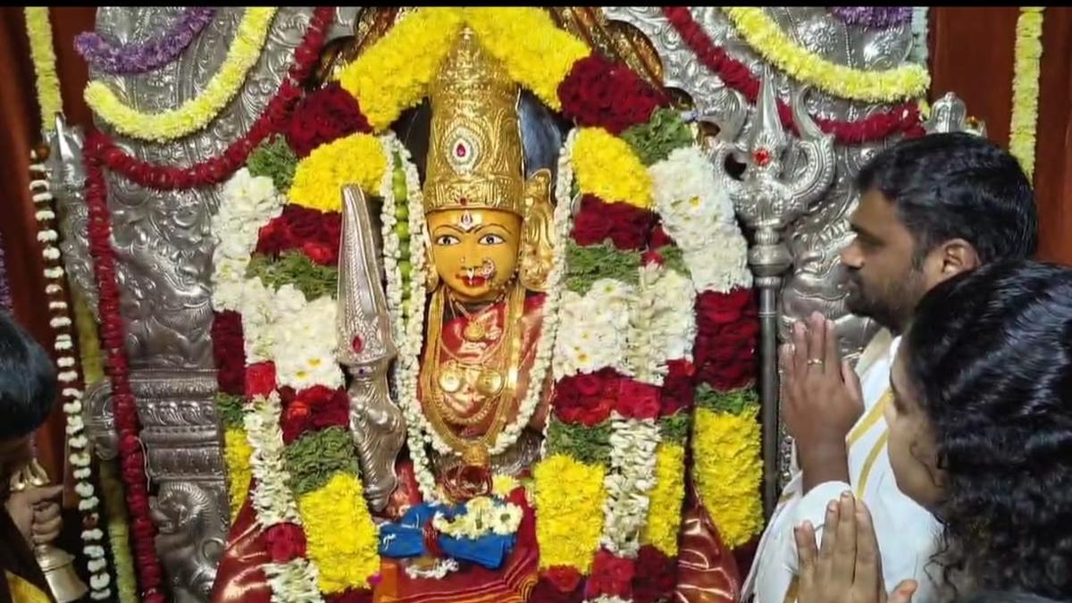 Kanakamahalakshmi jatara begins on a grand note at Cheepurupalli in Vizianagaram district