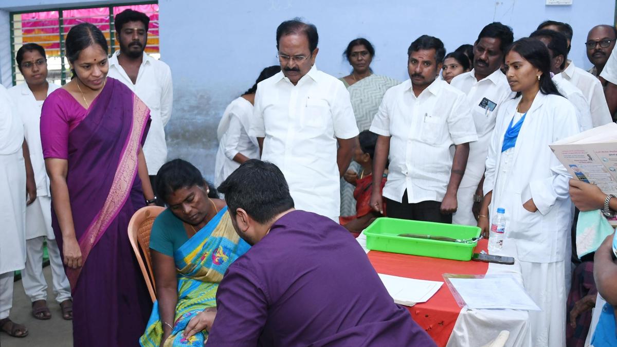 Over 24,000 people benefited under Nalam Kaakkum Stalin scheme in Salem, says Minister