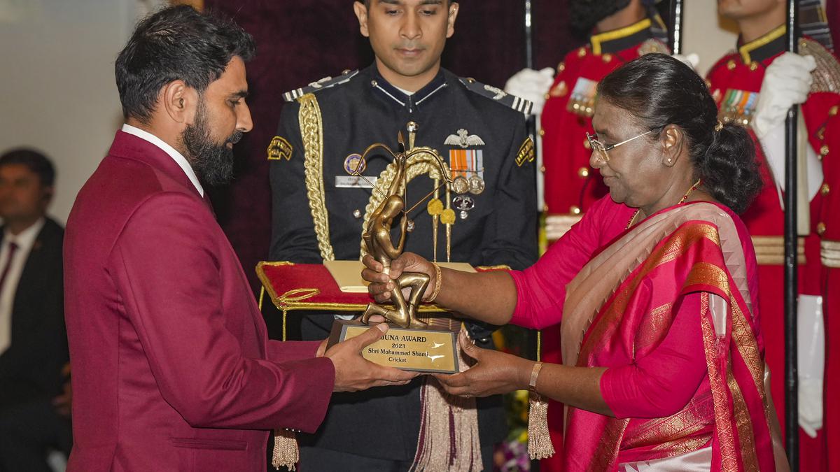 National Sports Awards | Mohammed Shami among those honoured by President Murmu