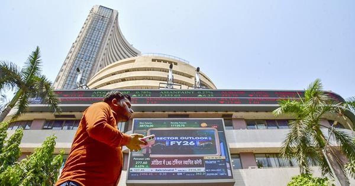 thehindu.com - Pti - Stock markets cheer India-U.S. trade deal: Sensex, Nifty surge 2.5%