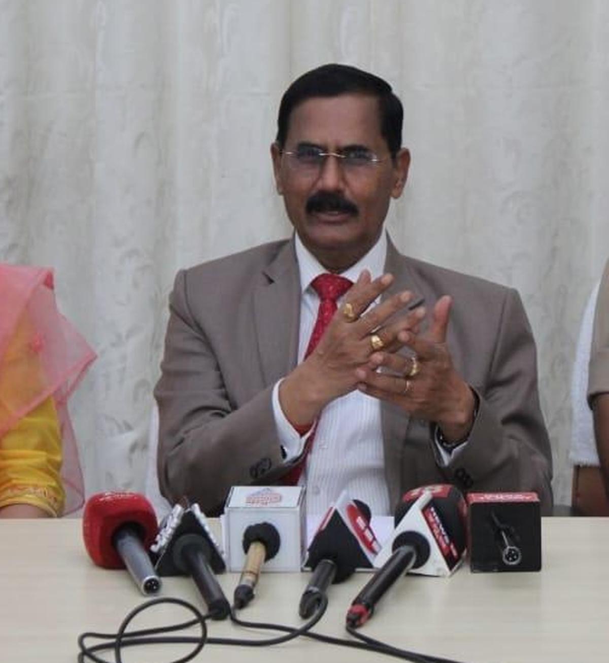 AC, tahsildar, DySP, 7 officials booked for truck driver's death in illegal  quarry in Karnataka - The Hindu