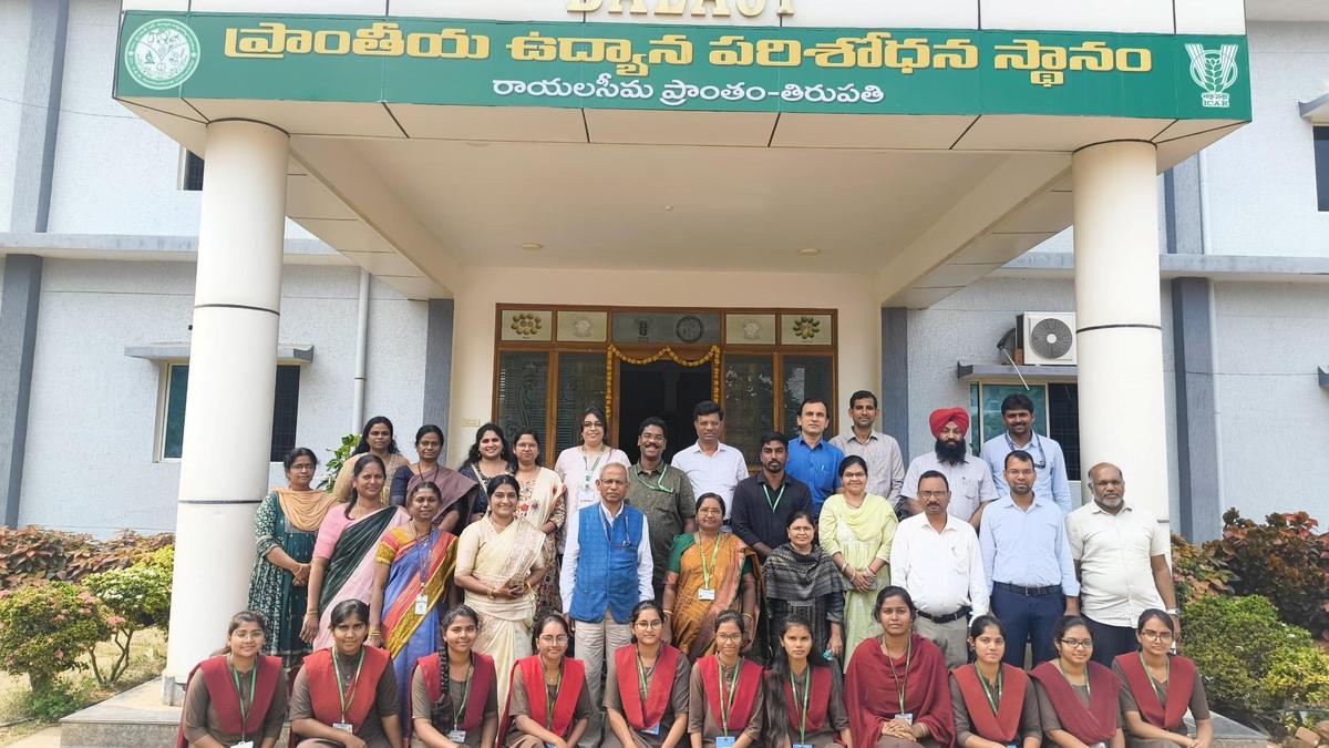 Workshop on scientific writing concludes at RHRS Tirupati