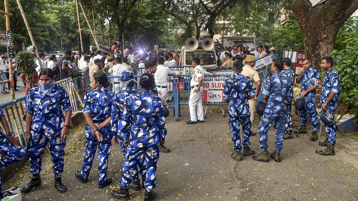 Morning Digest | Doctors call off strike after Bengal government lists reforms; MEA dismisses report about Indian ammunition entering Ukraine, and more