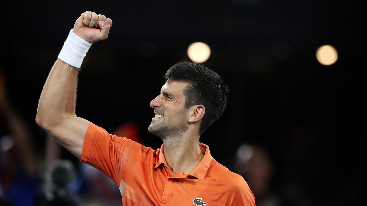 Djokovic shrugs off injury scare, wins Adelaide title