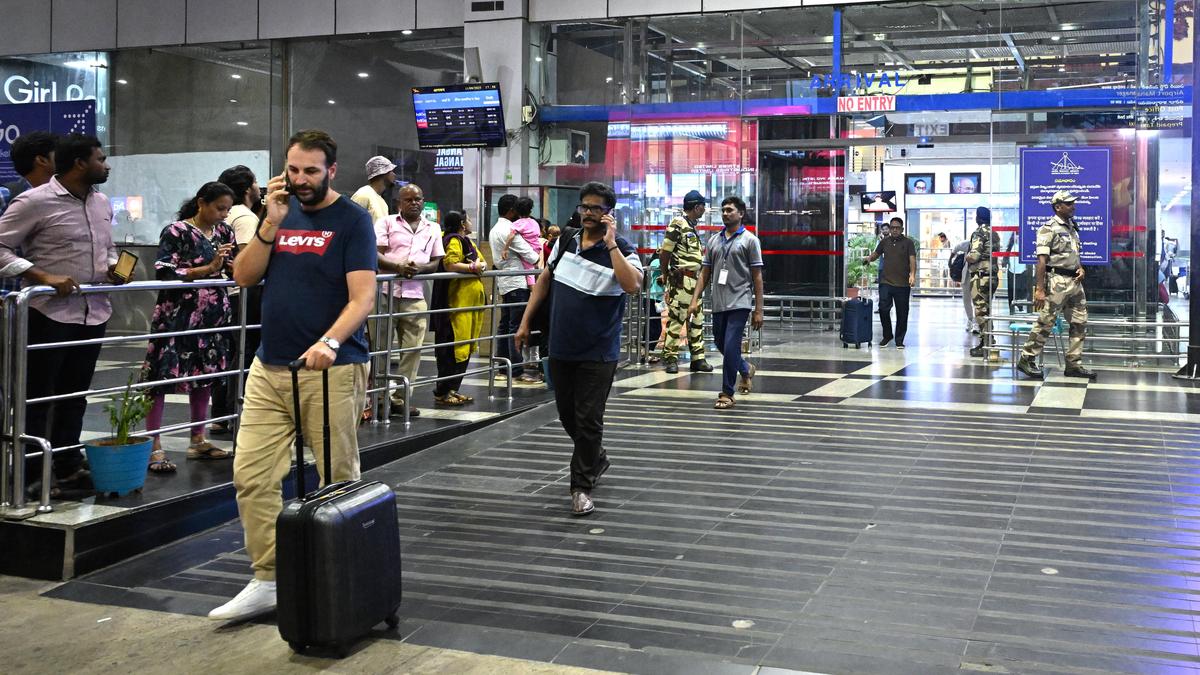 Andhra Pradesh govt. steps up Ebola preparedness, plans passenger screening at airports