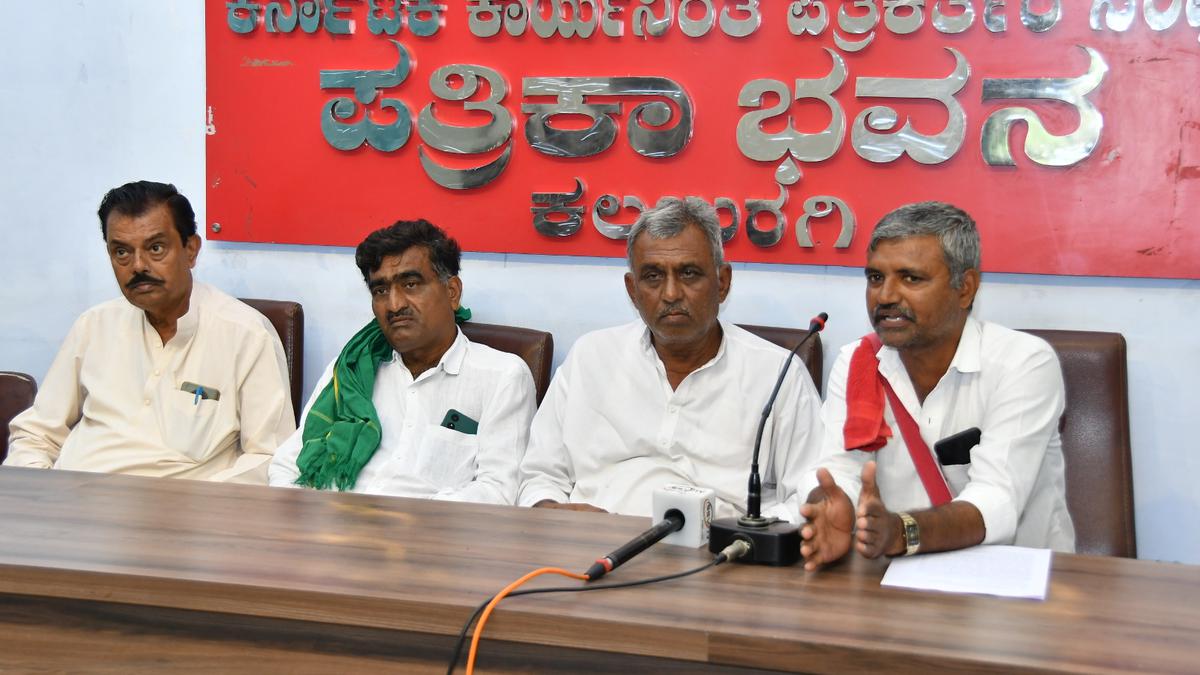 Pro-farmer organisations to take out nation-wide march to Raj Bhavan from November 26