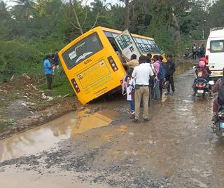 After no government response for a long time, labour colony residents in Kudremukh  repair road themselves - The Hindu