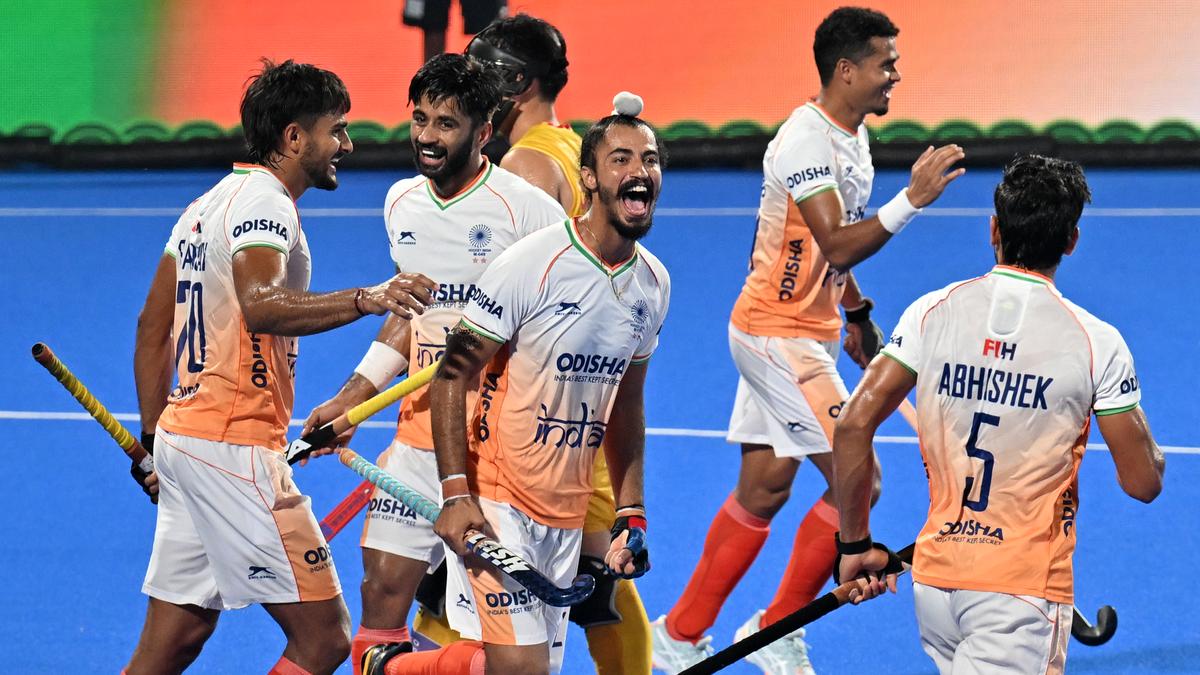 Asia Cup | Seven-star India dismantles China, takes on Korea in  summit clash