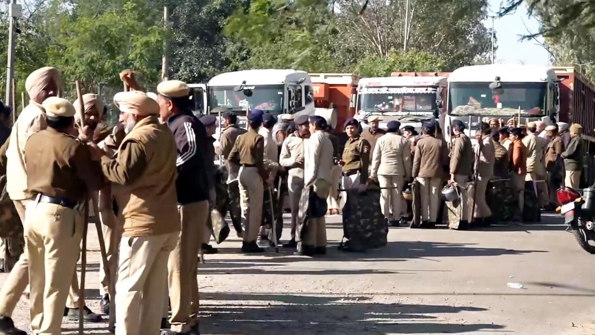 Farmers’ protest: Punjab police barricade Chandigarh-Mohali border points to block farm leaders’ march