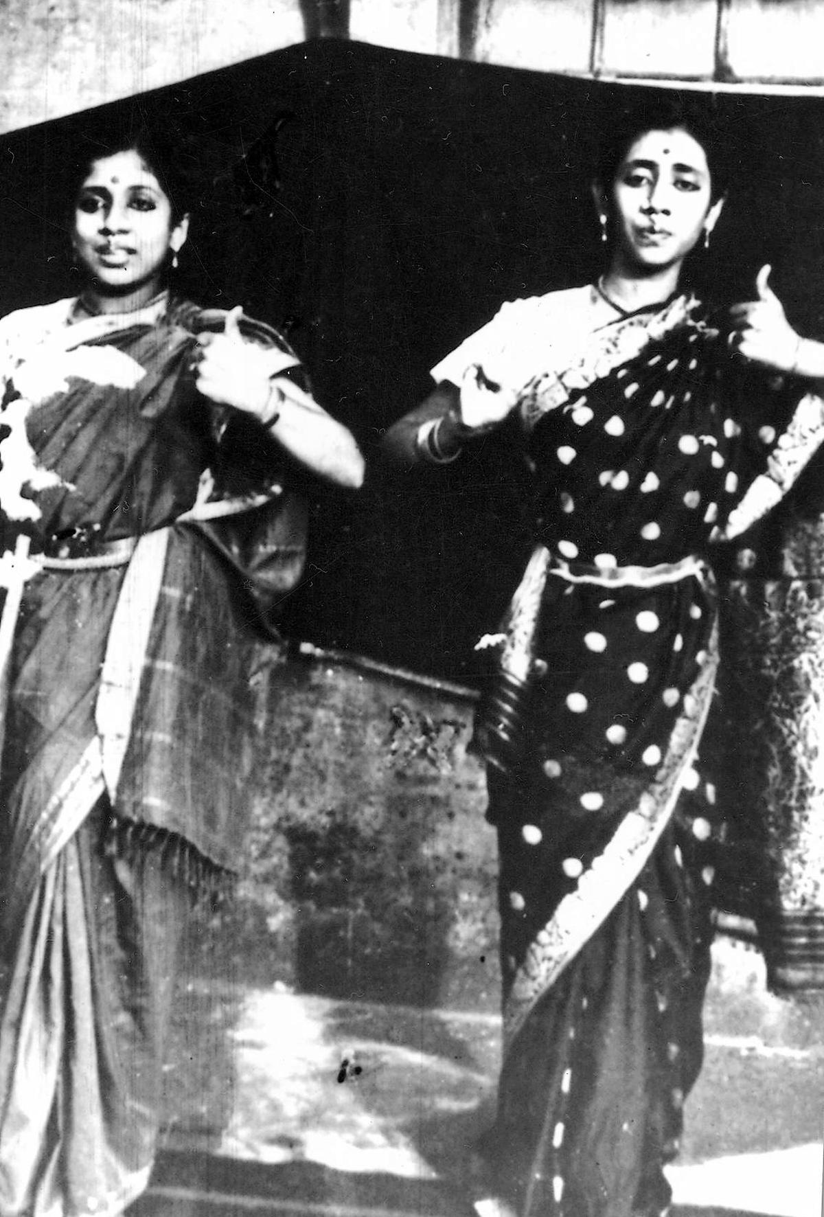 Kumbakonam Bhanumathi (left) and Varalakshmi were featured on December 27, 1936.