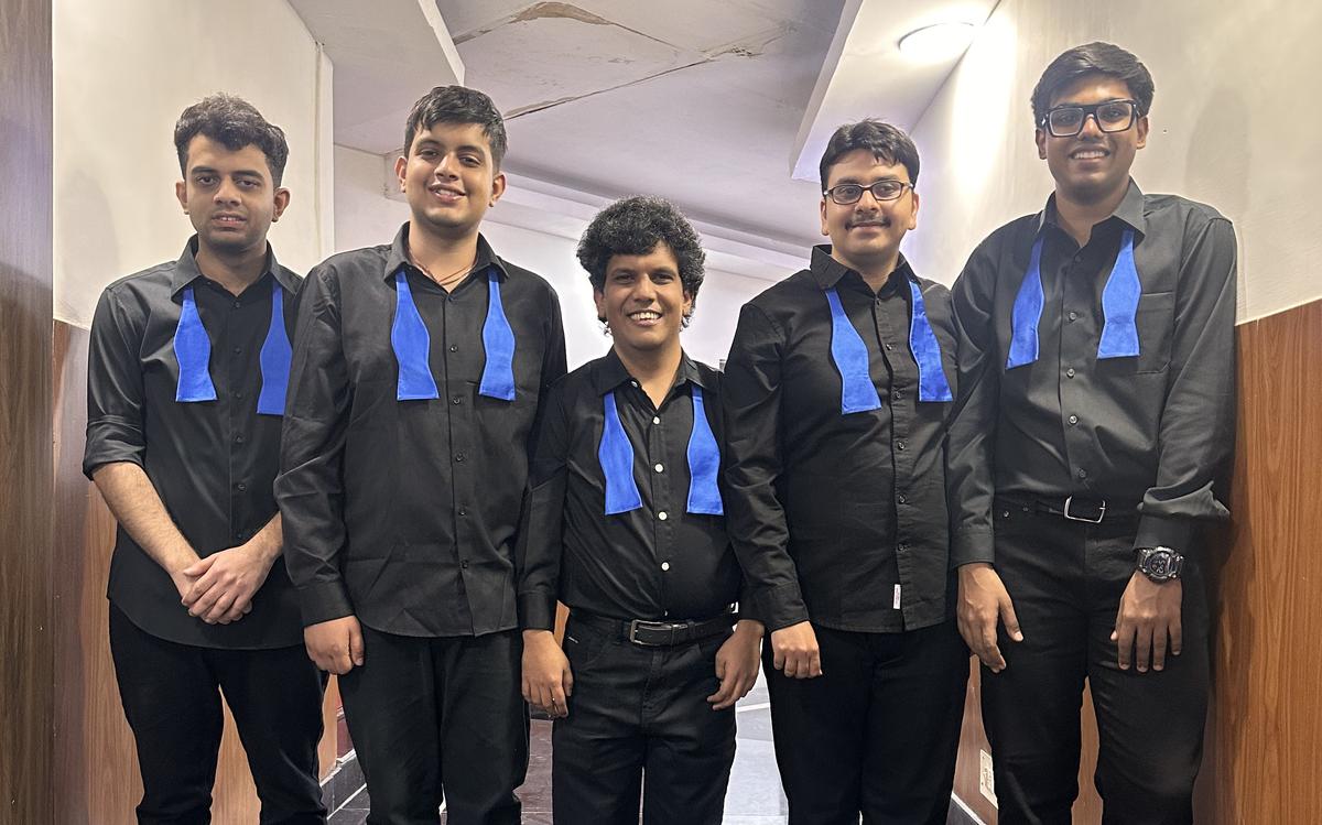 Chayanit - The Chosen Ones band