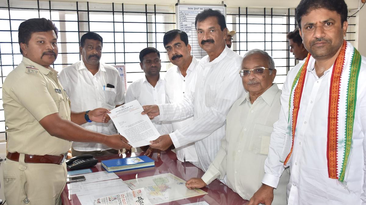 Congress asks police to book Krishna for ‘false’ accusations against CM