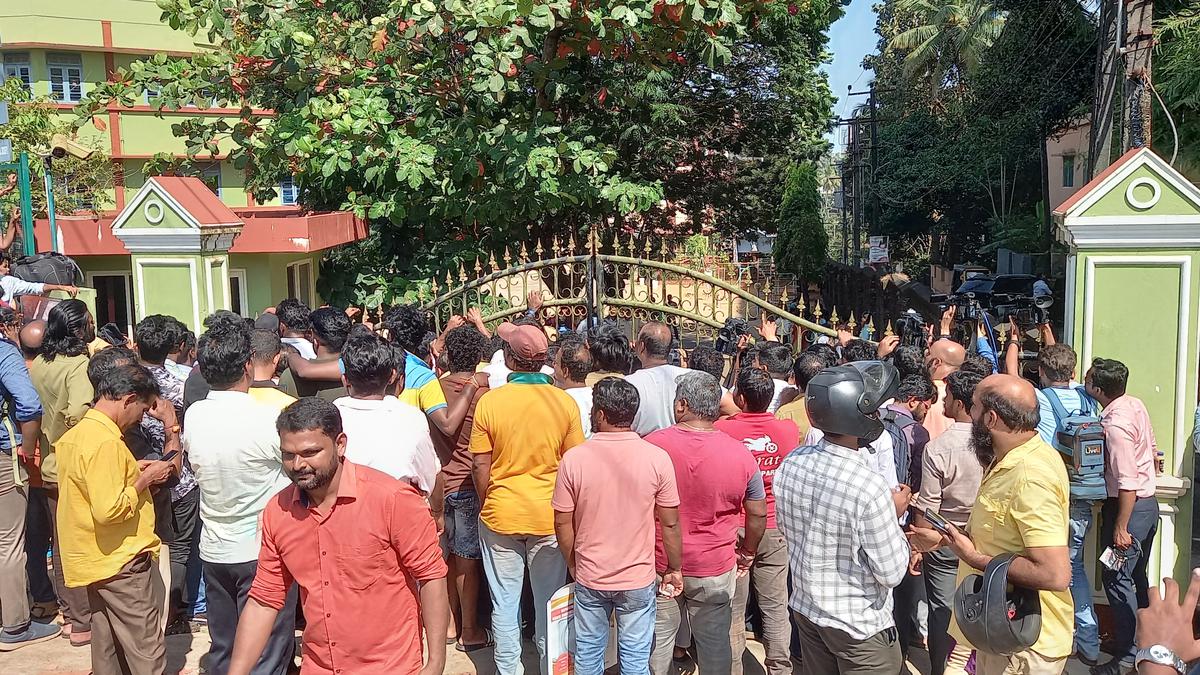 Protests over alleged derogatory remarks against Hinduism end with teacher’s suspension at St. Gerosa School