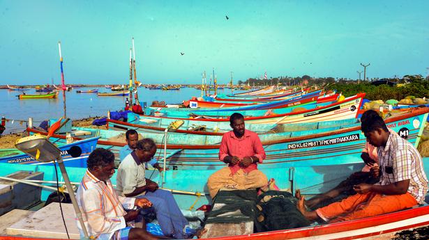 With fish in shallow waters disappearing, fisherfolk in Kerala staring at penury