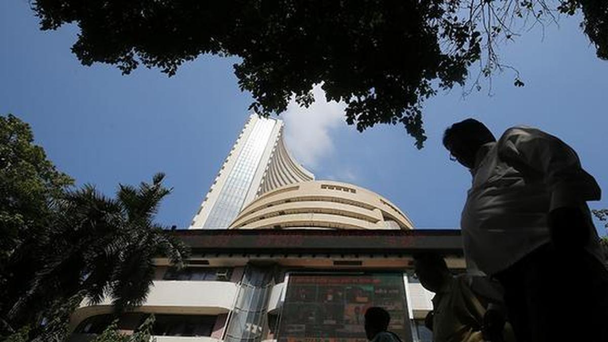 Stock markets end higher; Sensex rallies 356 points