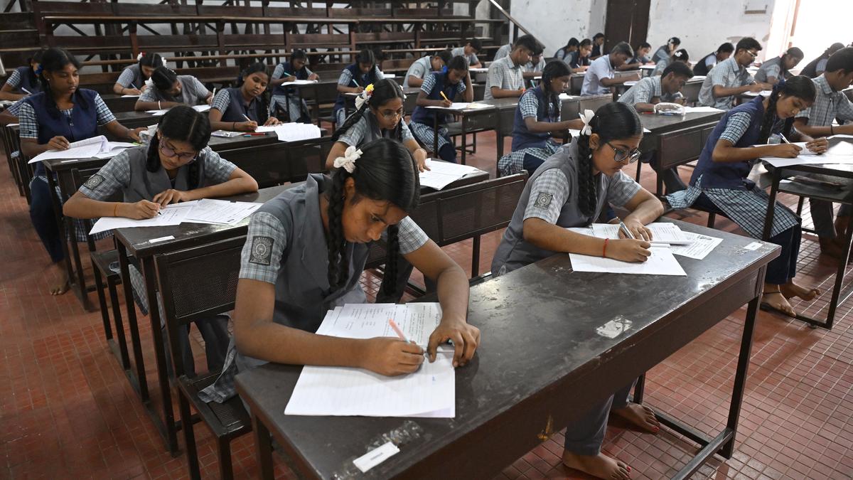 Class 11 board exam results: 92.09% students pass in Tamil Nadu