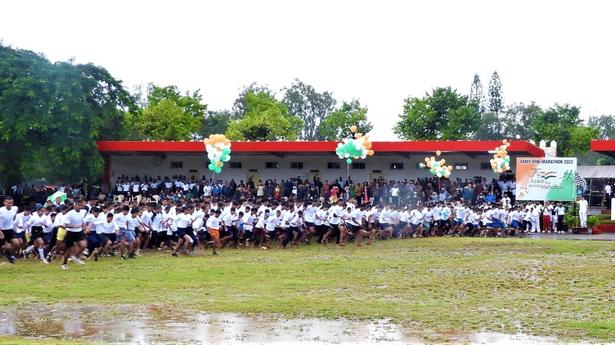 Students take part in Mini Marathon