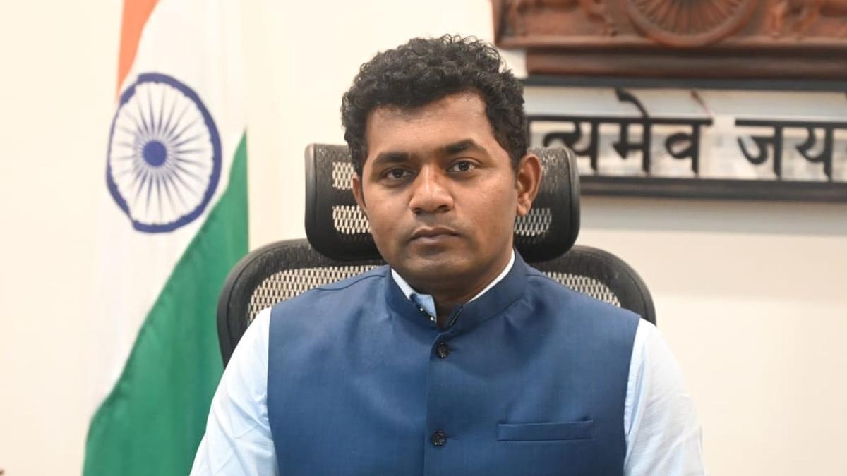 Collector tells officials to chalk out summer action plan in Annamayya district