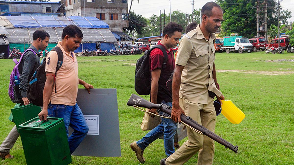 Centre pulls up West Bengal for allegedly transferring midday meal funds towards elections