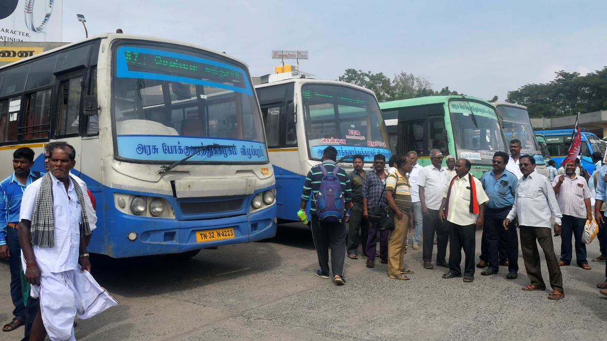 Amid union strike, bus services remain unaffected in Villupuram and Kallakurichi districts