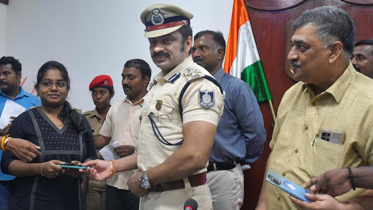 Missing mobile phones traced