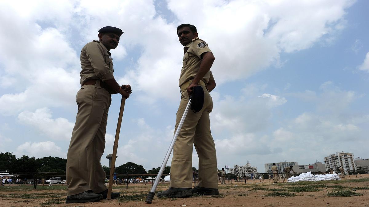 Police detain 14 people in Ahmedabad for protest against Agnipath scheme