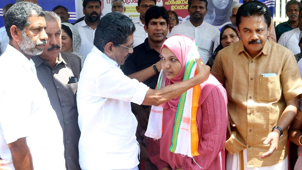 Only court can offer solace to Harshina, says Mullappally