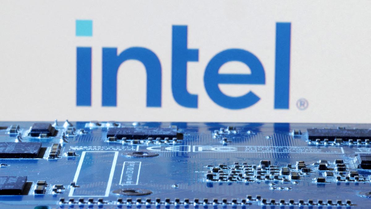 Intel shareholders sue chipmaker after job, dividend cuts cause stock plunge